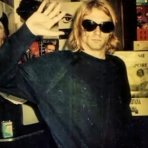 Meet your Posher, Antonio - Picture 1 of 1